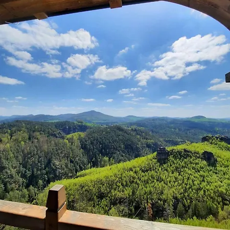 Сasa de vacaciones Mezi Stromy 165
