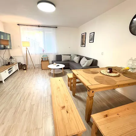 Mezi Stromy 165 * Ceska Kamenice